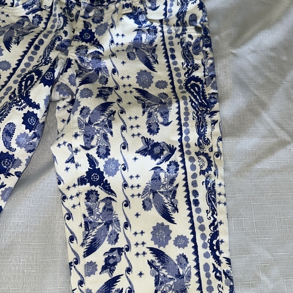 Printed Jeans - Picture 8 of 9
